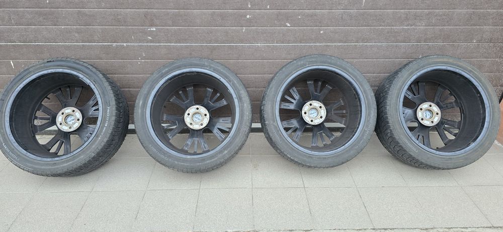 Jante & Anvelope Volvo