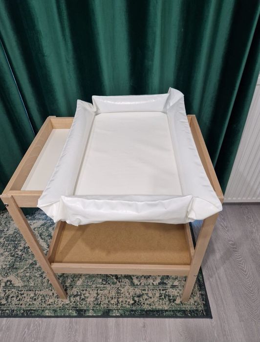 Masă înfășat bebe SNIGLAR Ikea
