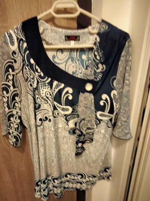 Pulovere bărbați și bluze dama noi de calitate bună .