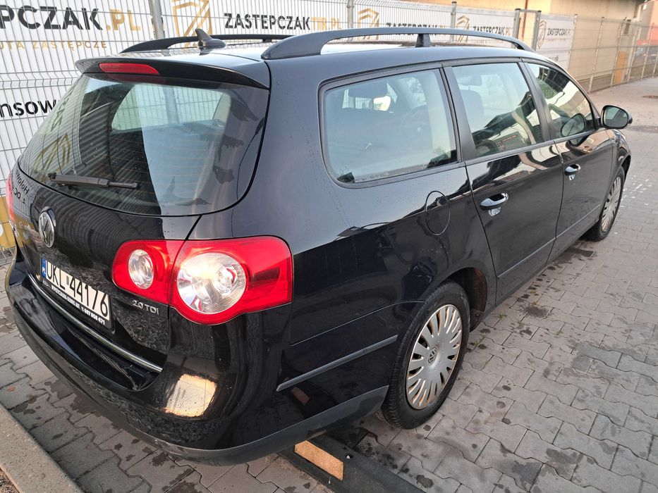 Voi vinde Passat