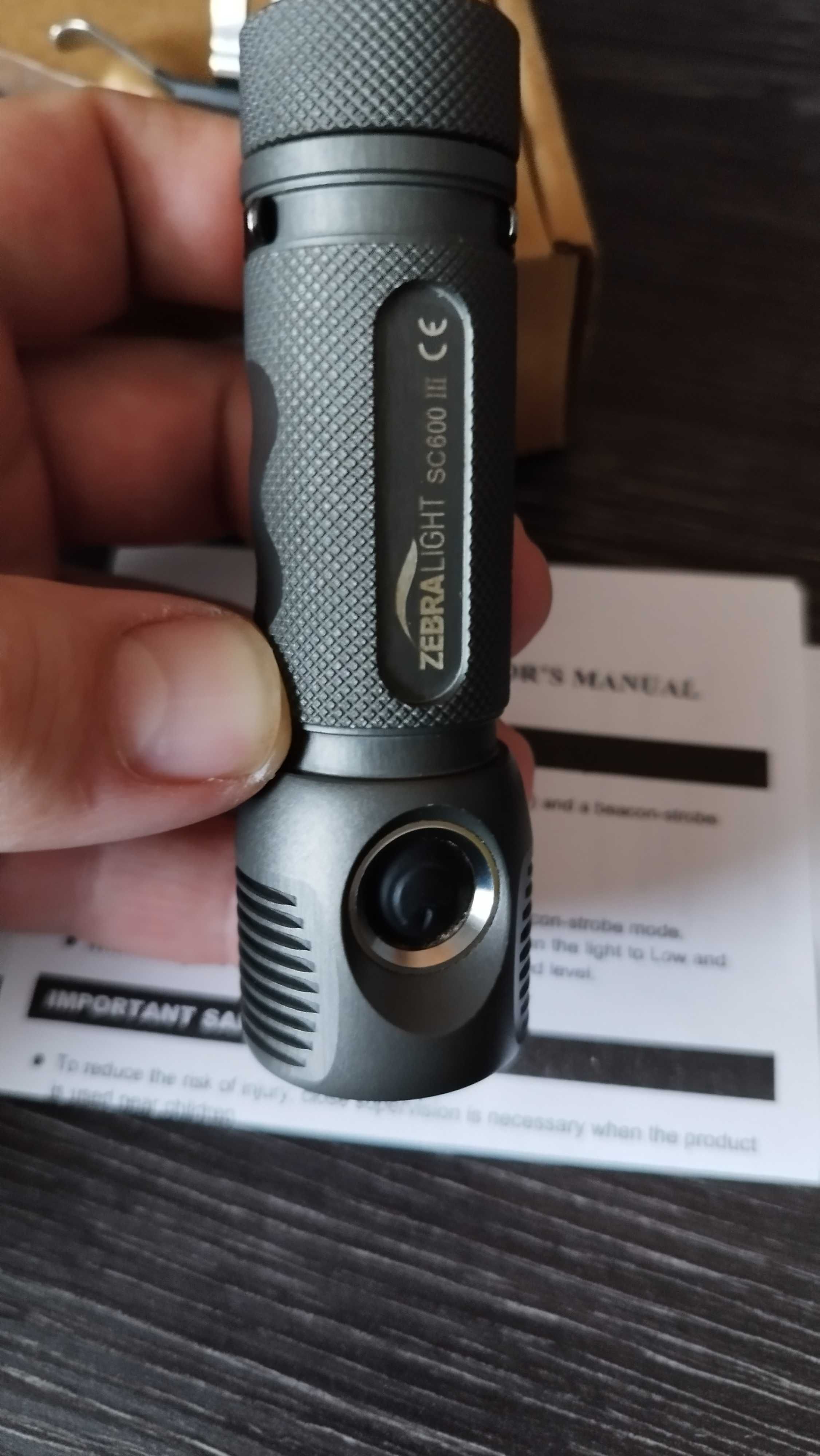 Продавам фенерче Zebralight SC600 Mk III