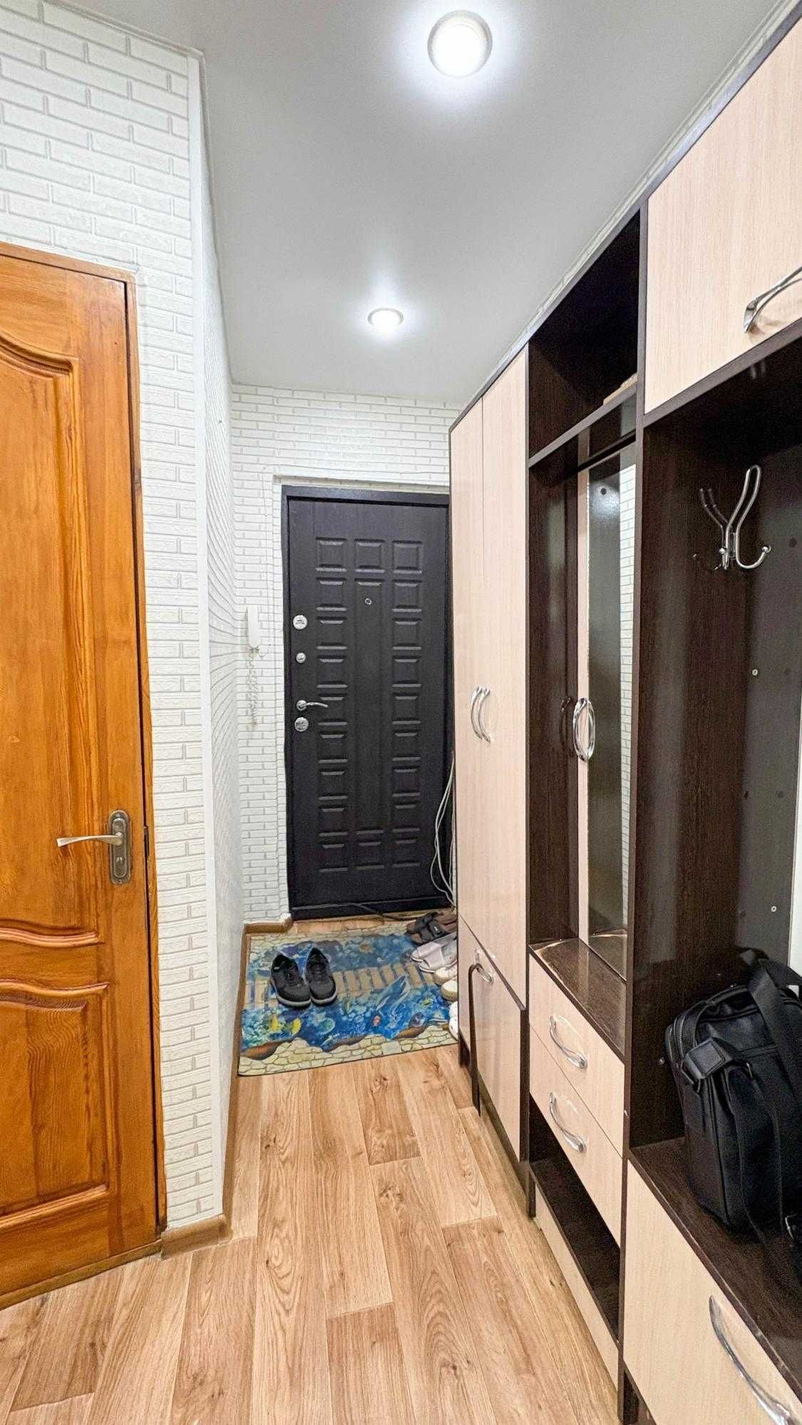 Продам 2 ком кв Назгуль Империя