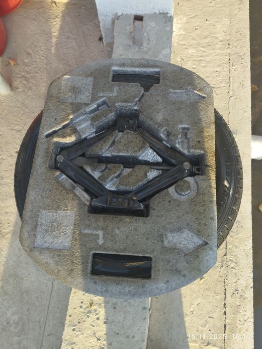 Запаска диска балон Спарк,колонка Равон,домкратла жм