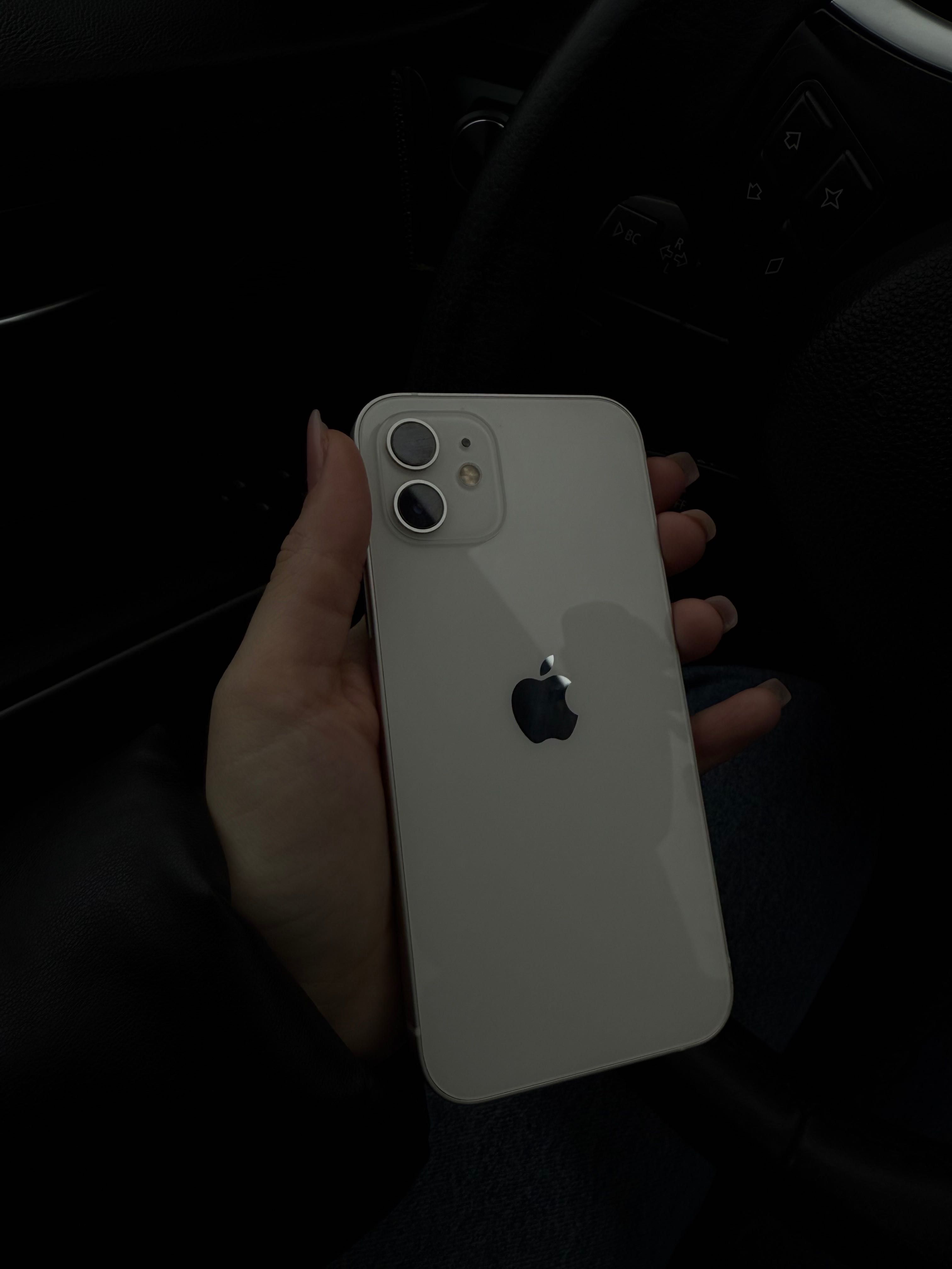 Айфон/ Iphone 12, 64GB,