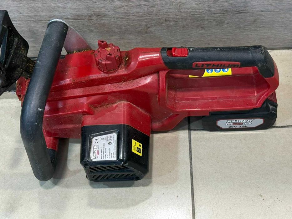 Акумулаторна резачка Raider RDP-SCHS20 Set