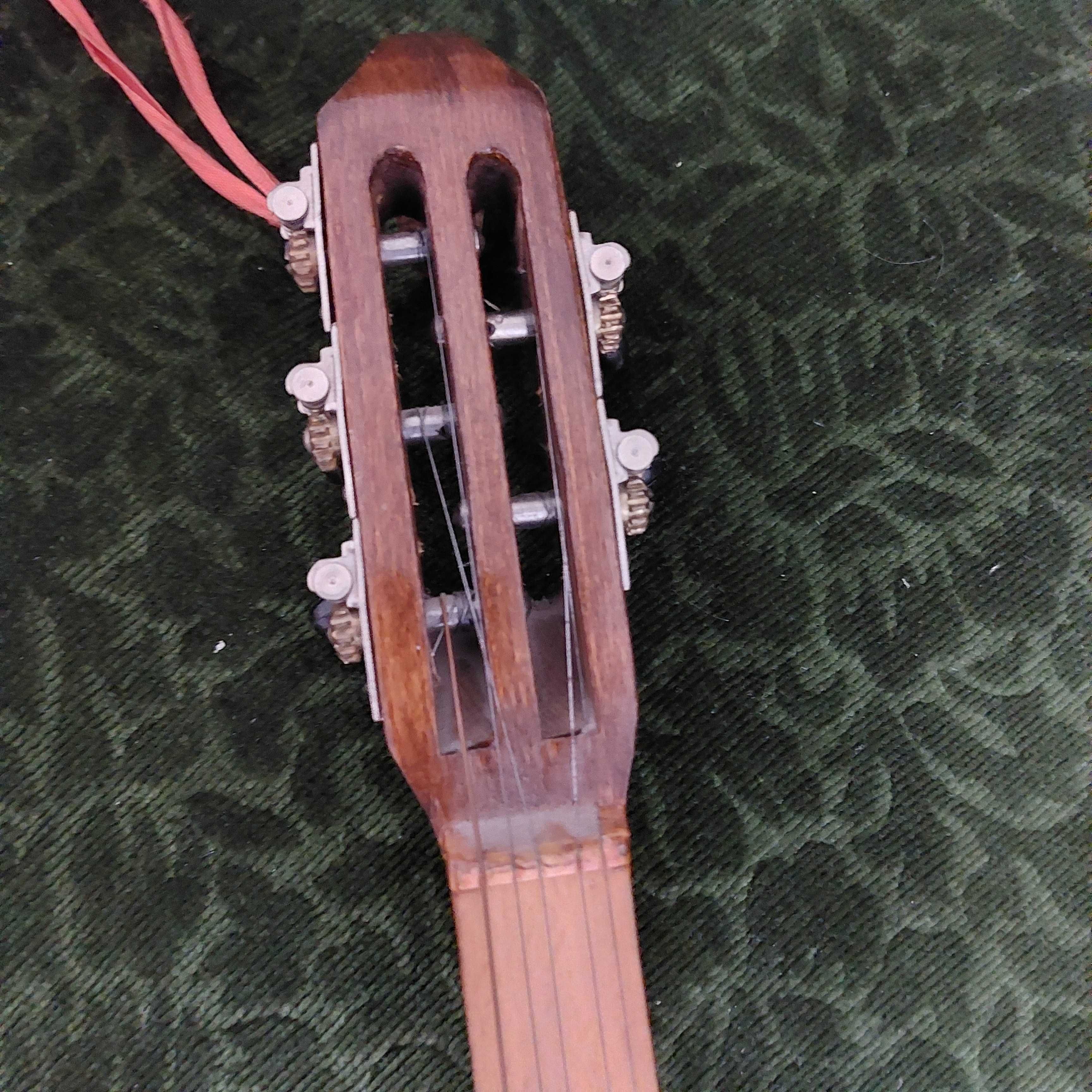 Rubob музыкальный инструмент