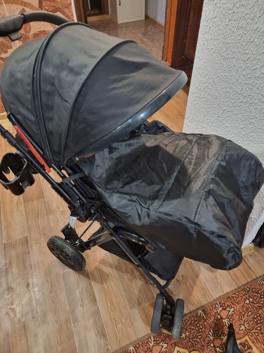 Продам коляску б/у