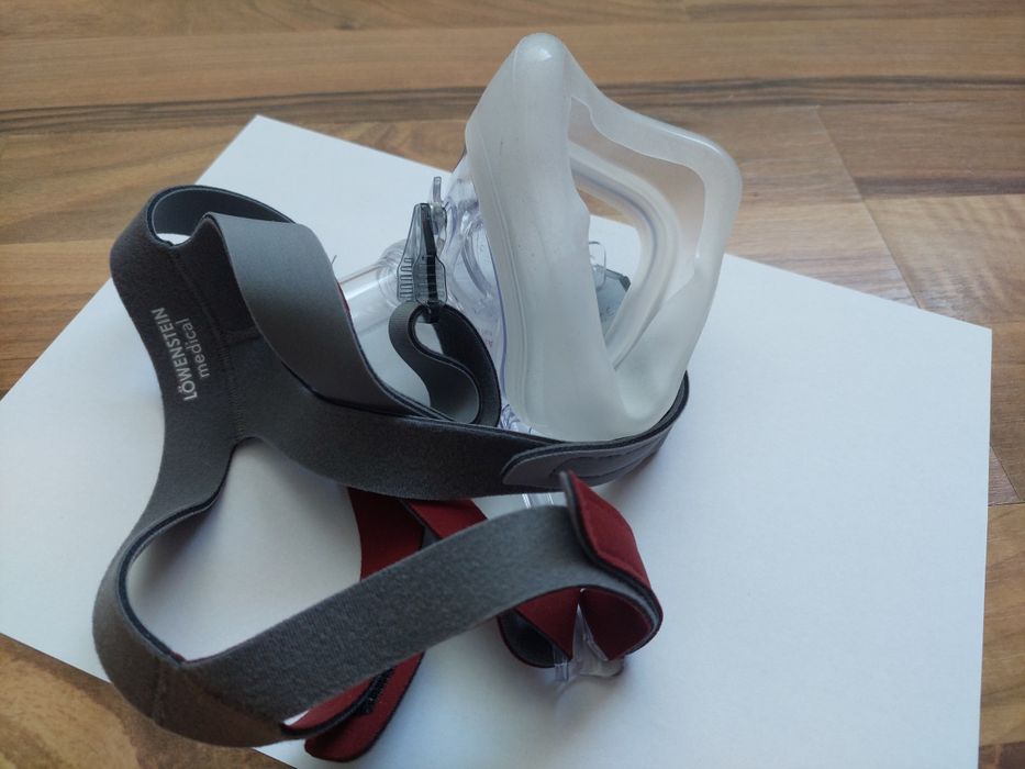 Masca full face noua Lowenstein,pentru apnee
