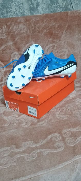 Ghete de fotbal bărbați Nike tiempo