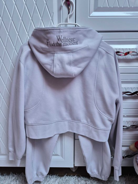 Продавам детски ZARA екип за момиче