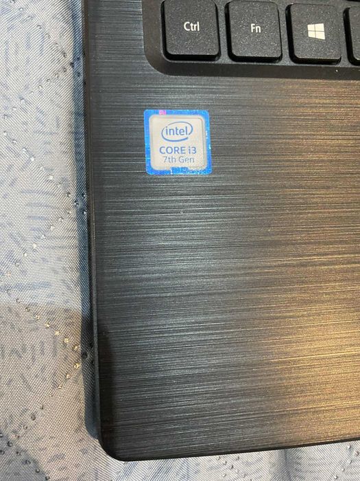 Laptop Acer I3 Ddr 4 Generatia 7