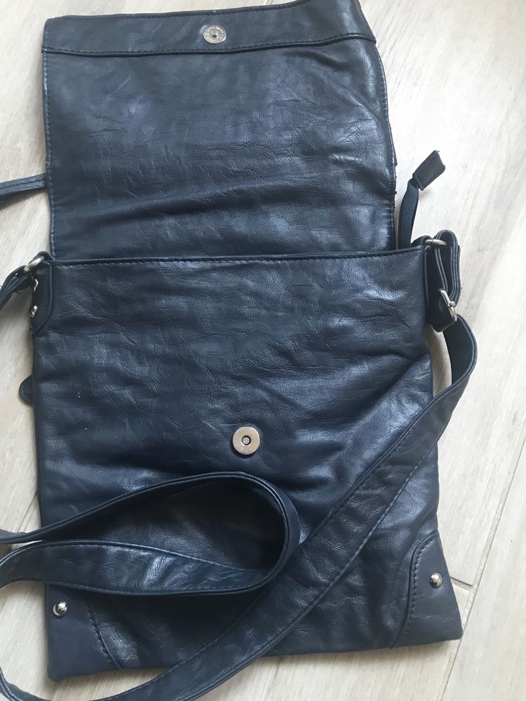 Geanta crossbody marime medie