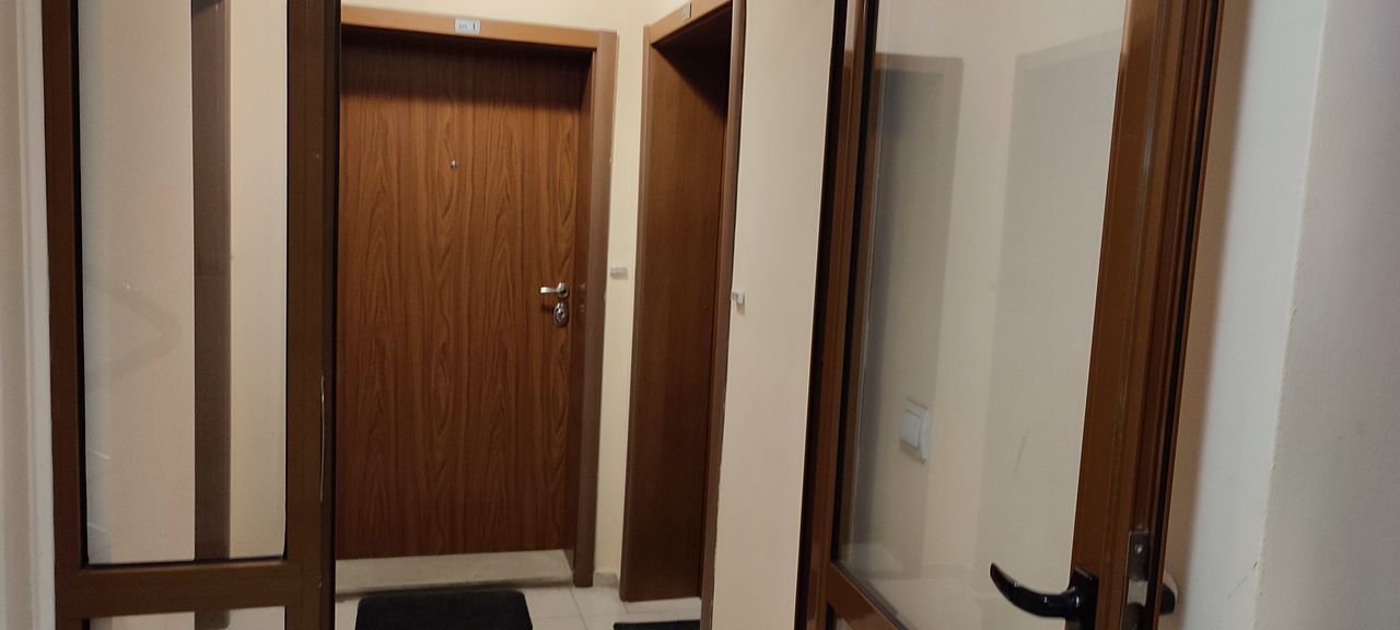 Дава се под наем Тристаен апартамент в София, Редута - 96 кв.м за 1550 € - Снимка #6