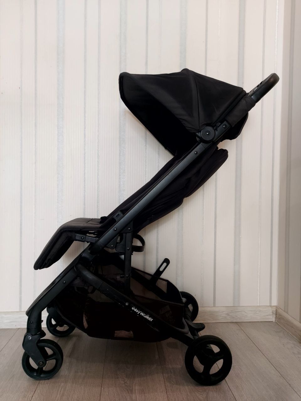 Easywalker Miley детская прогулочная коляска