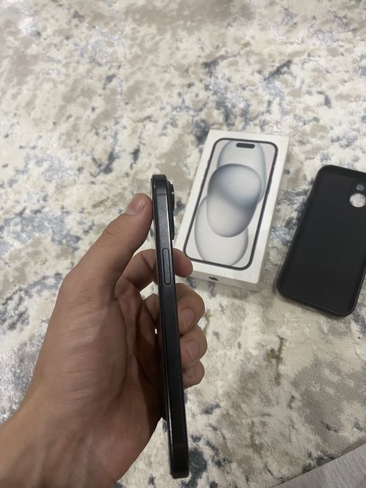 Продам Айфон 15 в идеальном состоянии