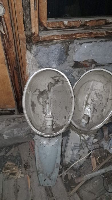 Продам плафон алюминивые рабочии