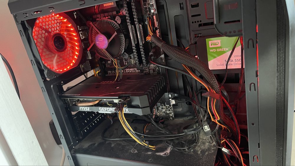 Pc gaming i5 16gb ram ssd 1660 super