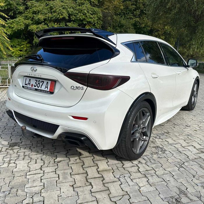 Infiniti Q30S. AWD 4x4, 2.2 Diesel, automat, Sport Line, Impecabil