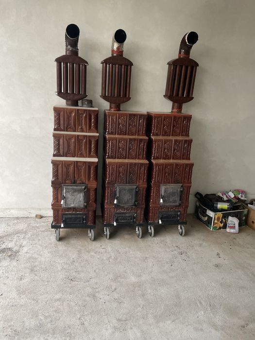 Sobe de teracota pe roți