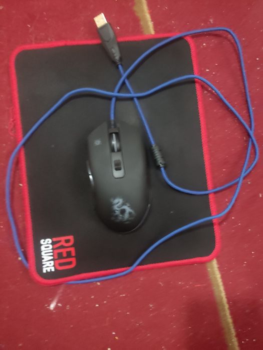 Продам игровую мышь defender и коврик red square 5000 тг