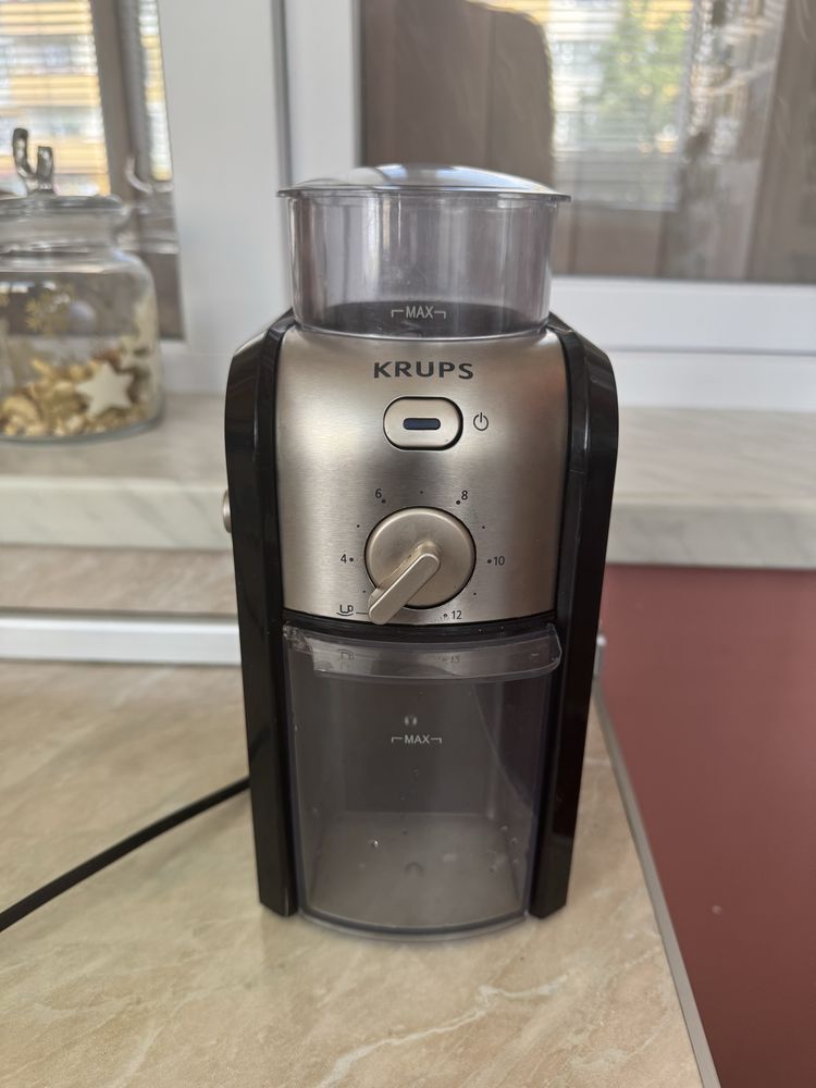 Кафемелачка KRUPS GVX 2