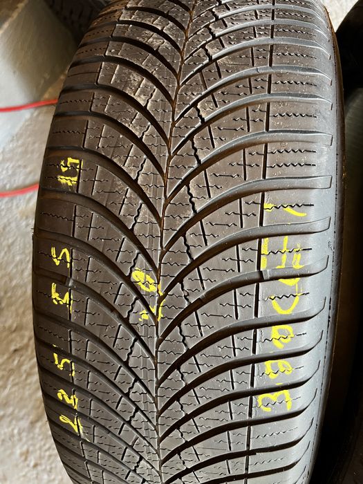 235 55 19 goodyear all season dot 2021