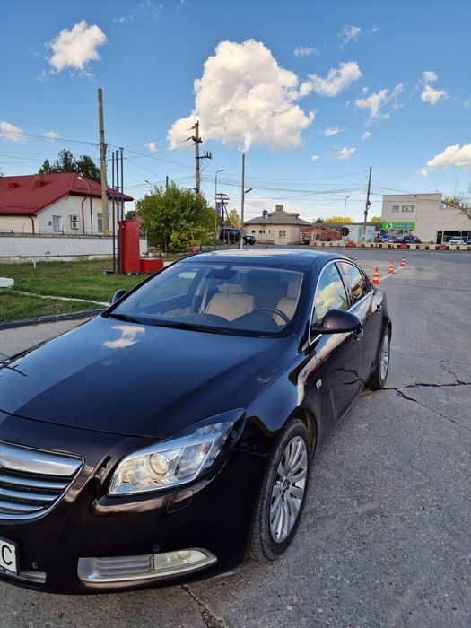 Opel Insignia 1.8 Benzină – 140 CP – An 2011 – 62.626 km