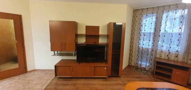 Дава се под наем Двустаен апартамент в София, Манастирски ливади - 50 кв.м за 511 € - Снимка #1