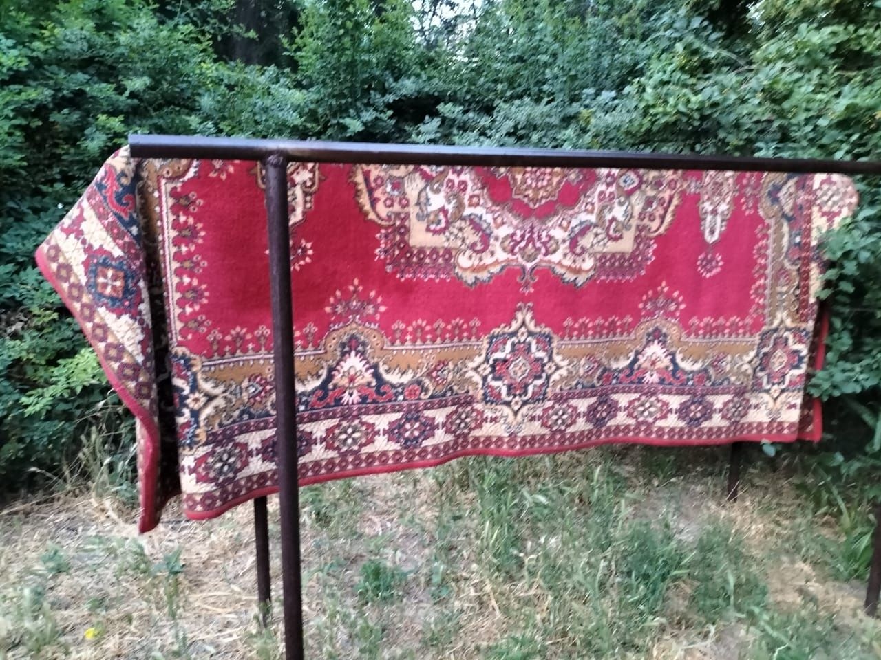 Ковры б/у, размер 2м на 3 м