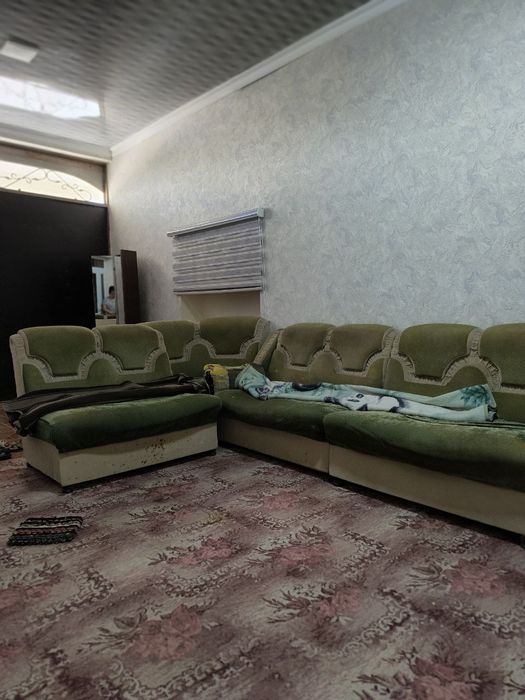 Уголок сатилади жагдайы орташа бахасин келистирип беремиз