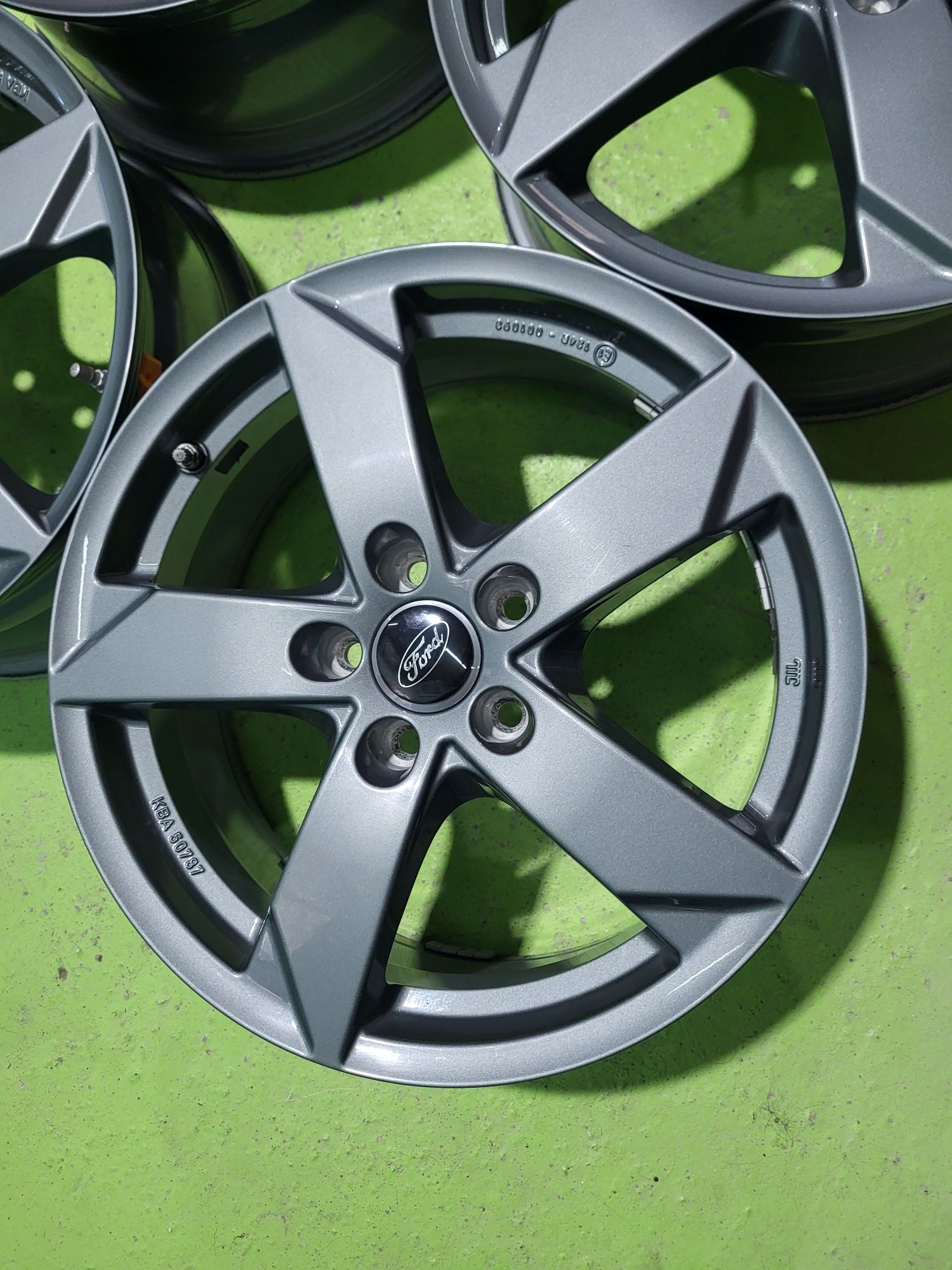 17 5x108 Ford Volvo лети джанти 5х108 Волво форд