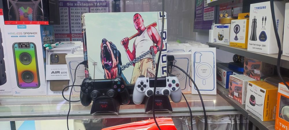 Sony PlayStation 4 Slim 11.00 versiya vzlom qilingan