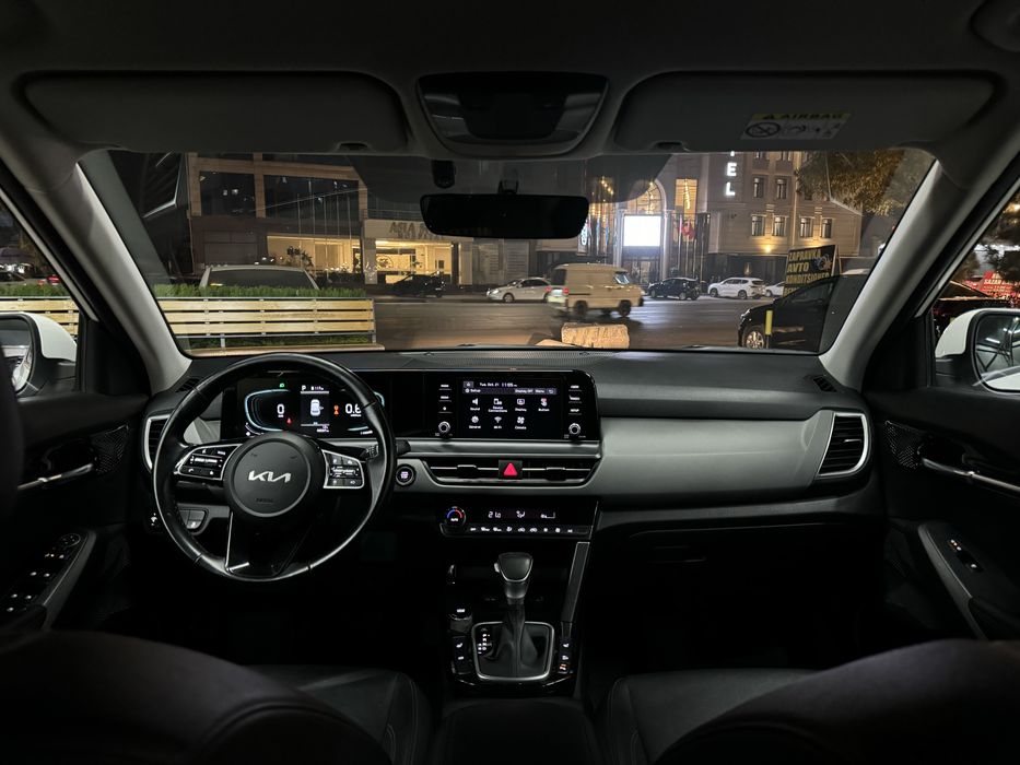 Kia Seltos style avtomat 2023 yil