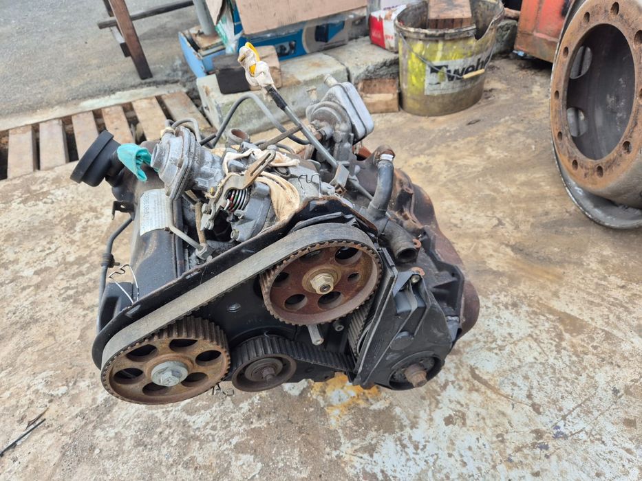 Двигател 1.6тд голф 2