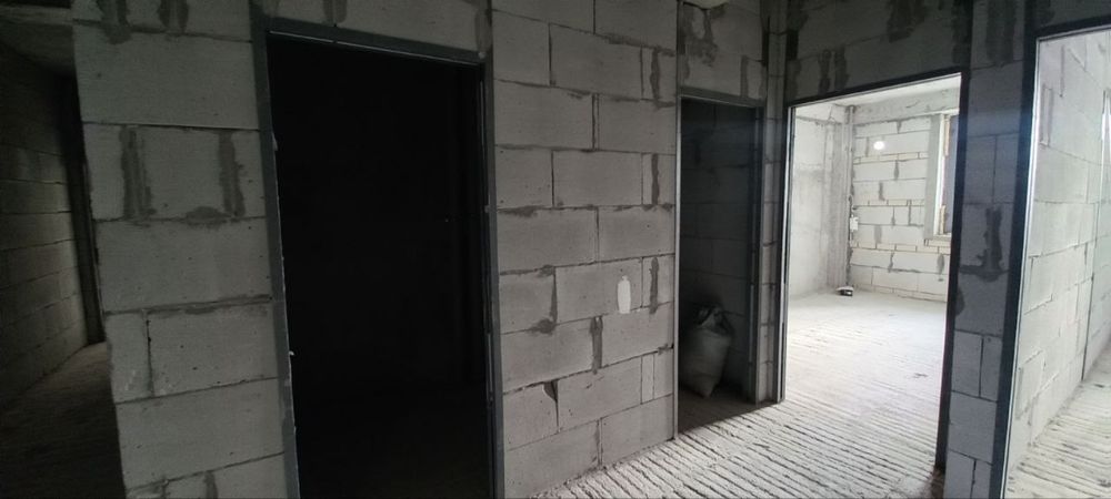 Горгаз , Бухоро Сити олдида 2 хонали КОРОБКА лифтли дом | 2 xonali