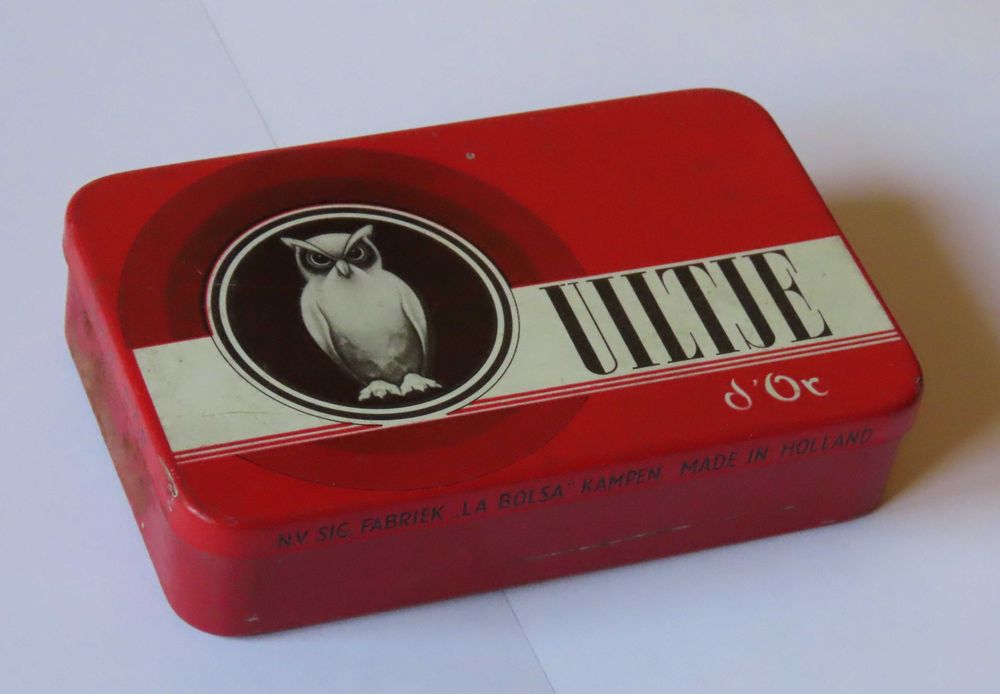 Cutie metalica veche de colectie Uiltje d’Or