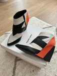 Ghete piele PIERRE HARDY 39.5