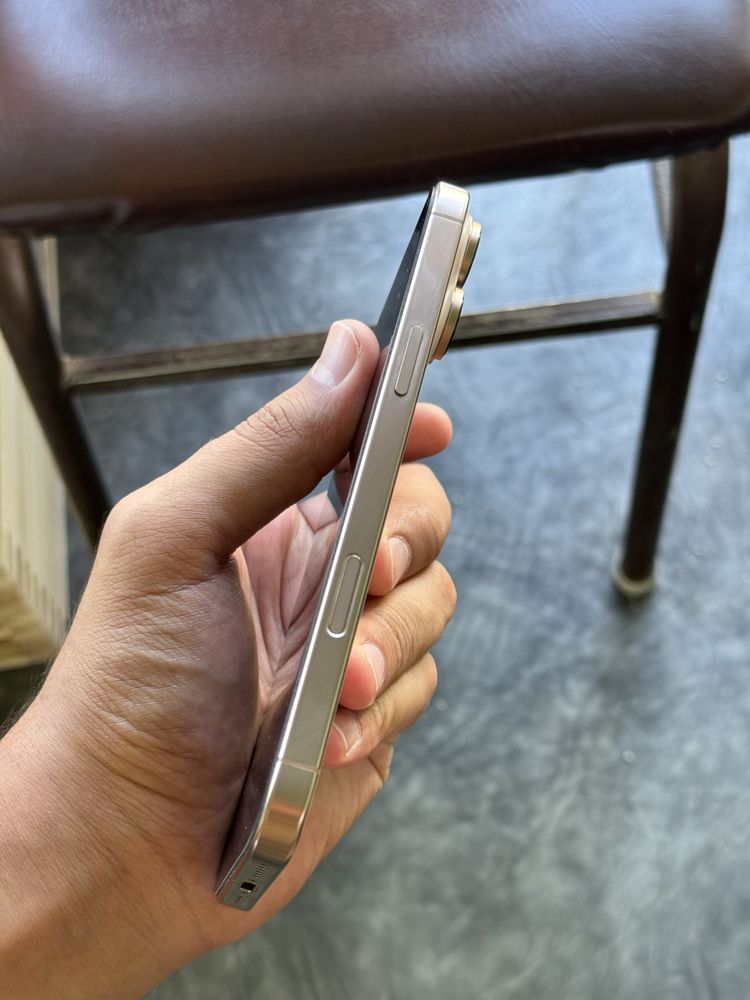 Iphone 16 PRO MAX Yengi 256 sim