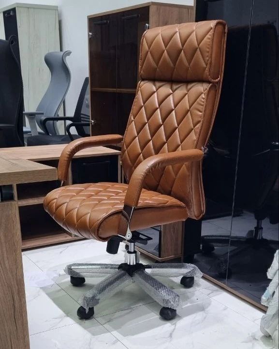 Офисное кресло для Diamond бесплатная доставка