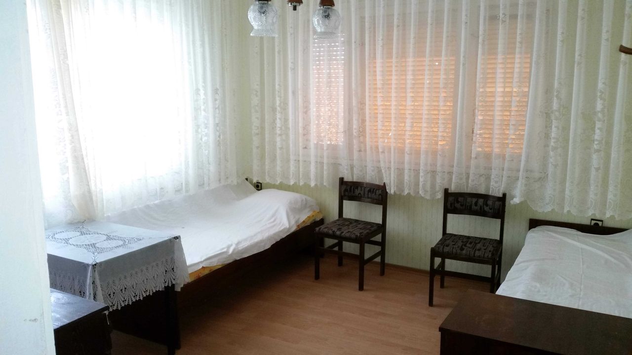 Продава се Четиристаен апартамент в Хисаря - 120 кв.м за 298 €/кв.м - Снимка #21