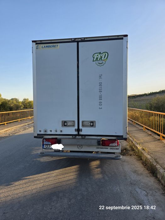 Vând URGENT Mercedes Sprinter frigorific 313 CDI