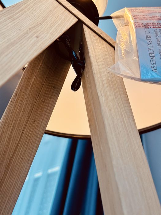 Lampadar negru Zuiver