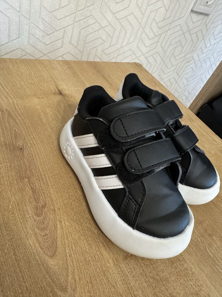 Детски маратонки Adidas Sportswear