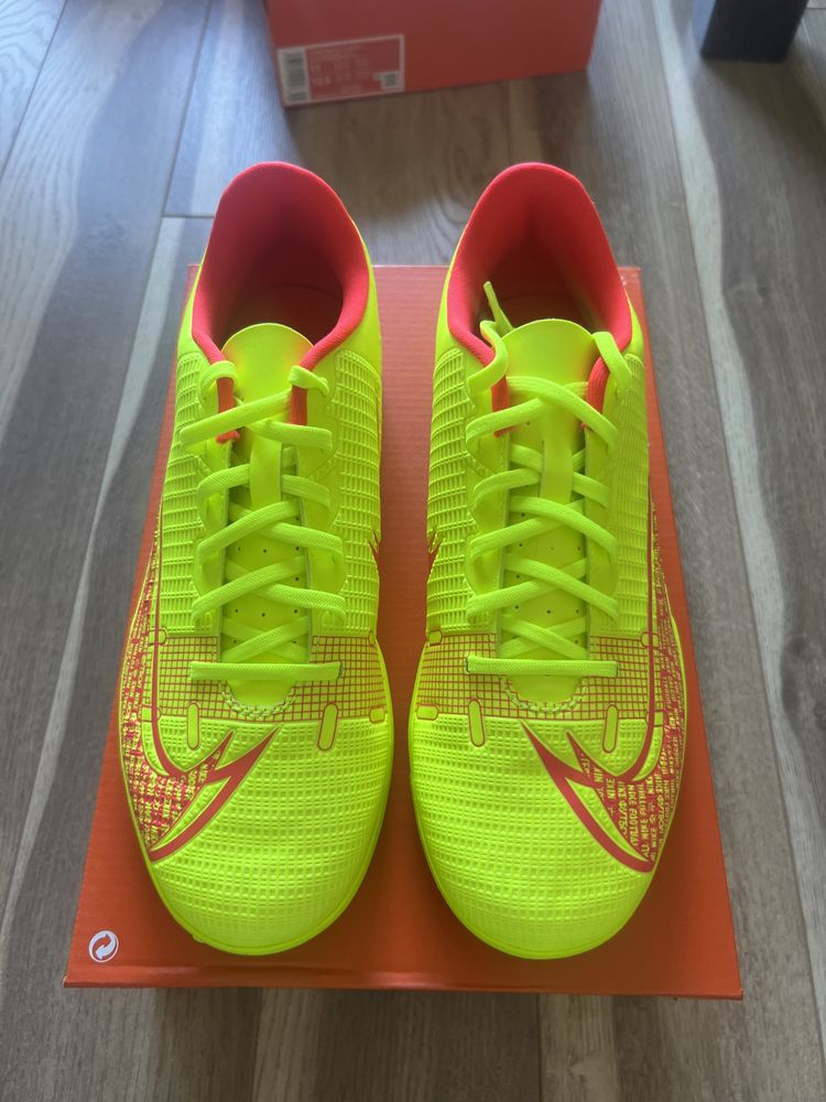 Nike Vapor TF sintetic nr 39