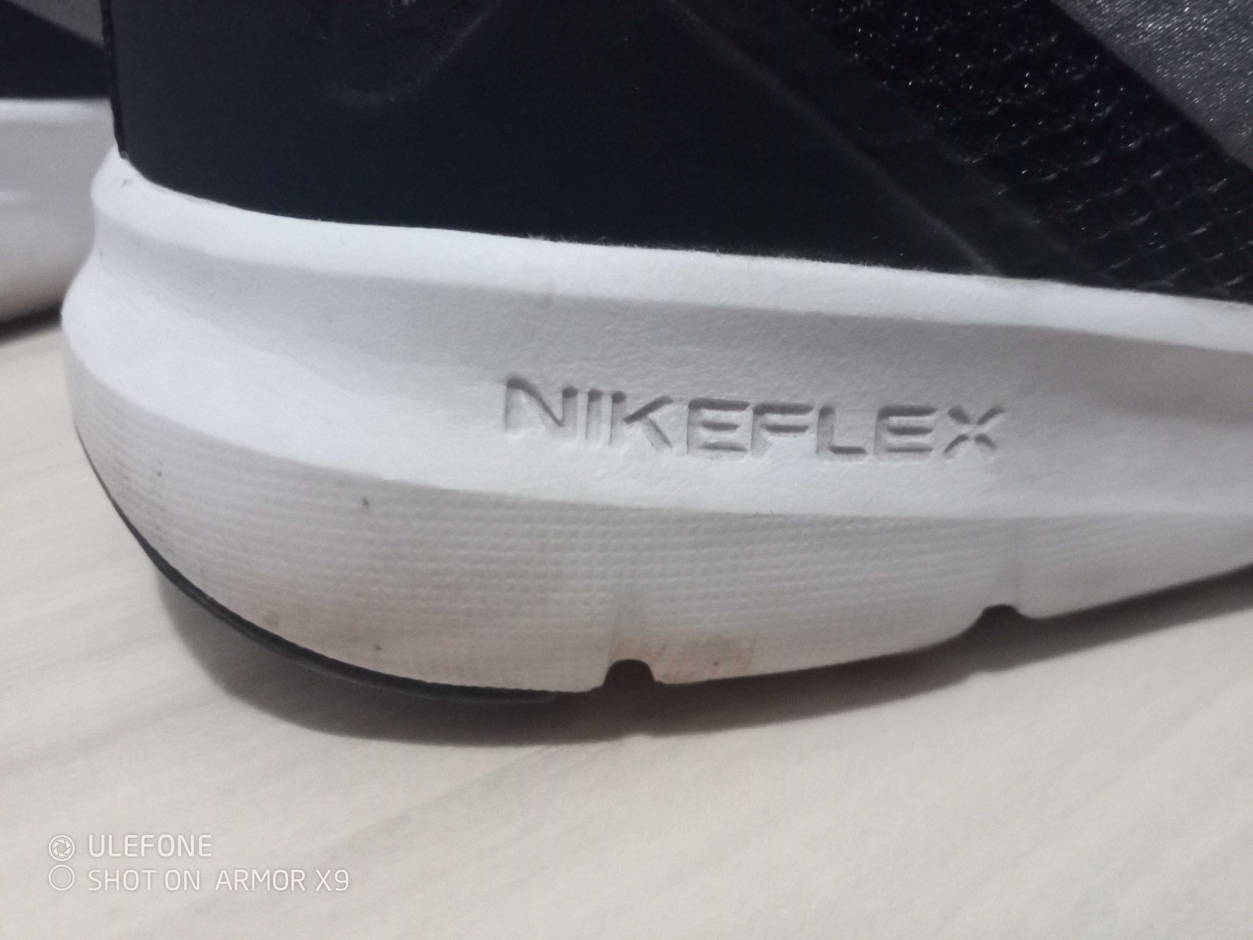 Продавам маратонки Nike