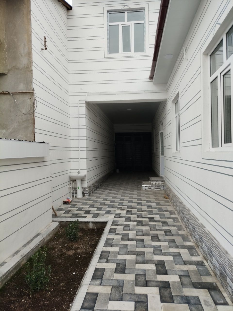Продаётся коттедж 5 ком 1,7 сот Яшнабадский район ул Захидова Рисовый