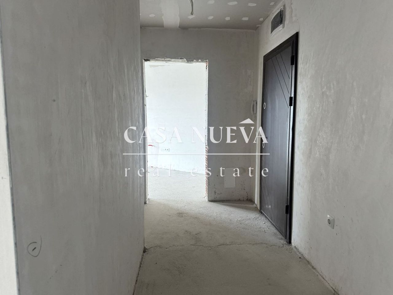 Продава се Тристаен апартамент в Перник, Ладовица - 103 кв.м за 1321 €/кв.м - Снимка #4
