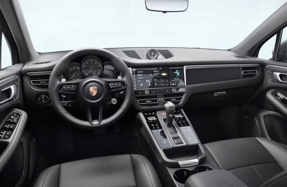 Автомобиль Porsche Macan T