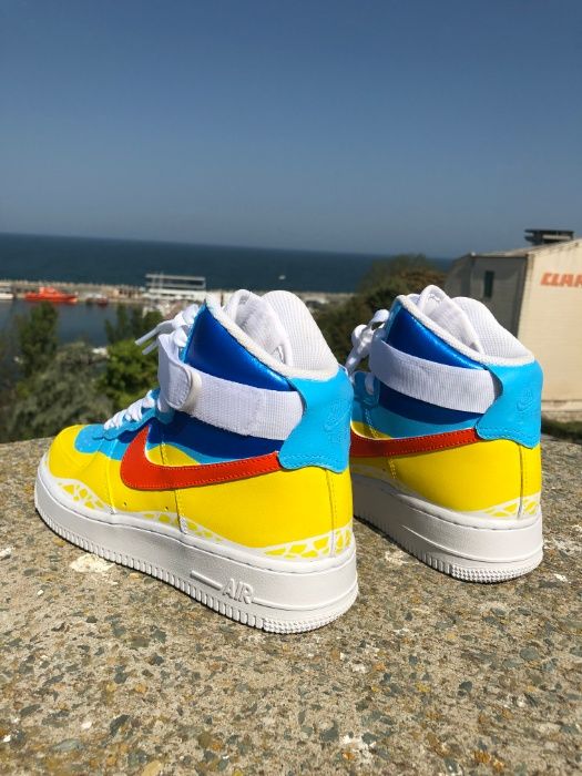 Nike WMNS Air Force 1 High "The Beach"