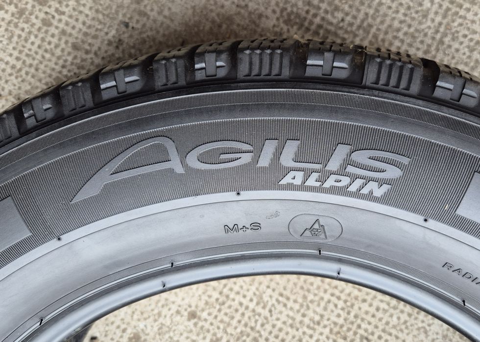 Set 2buc 235/65 R16C Michelin Agilis Alpin M+S iarnă